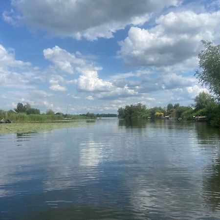La Mare Houseboat Hotel Nederhorst den Berg Eksteriør billede