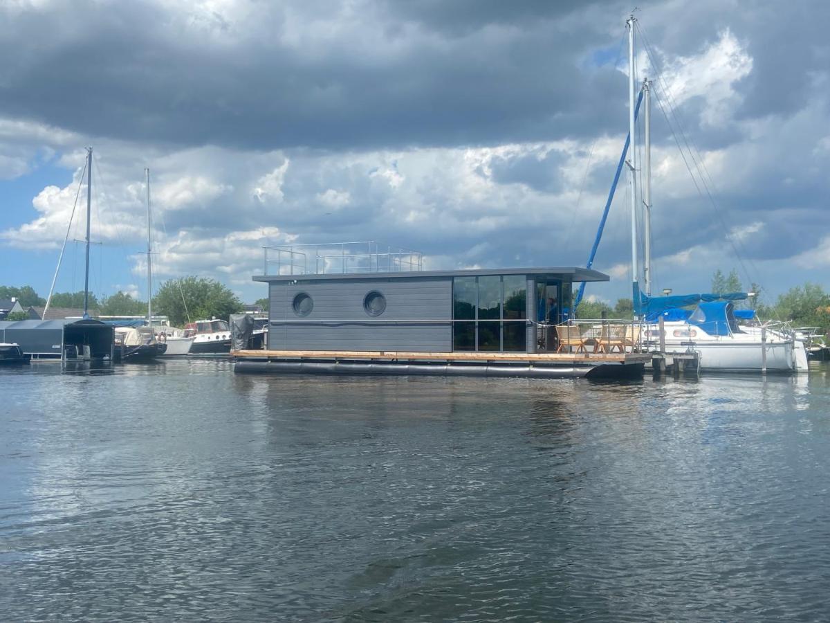 La Mare Houseboat Hotel Nederhorst den Berg Eksteriør billede