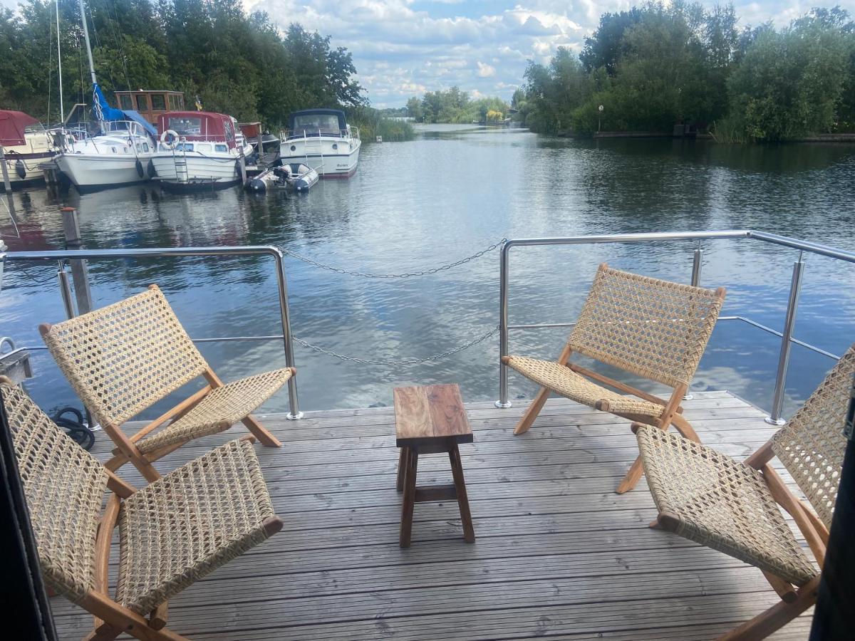 La Mare Houseboat Hotel Nederhorst den Berg Eksteriør billede